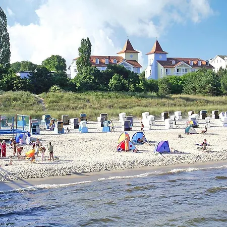Appartementhaus In *